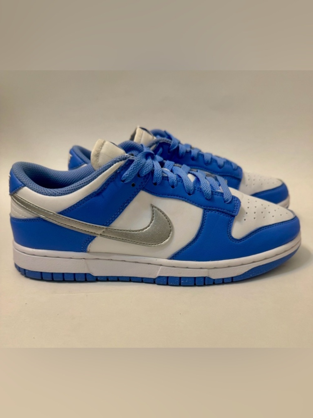 Nike Dunk Low Next Nature Women’s 9 Royal Pulse White Metallic Silver DD1873-402